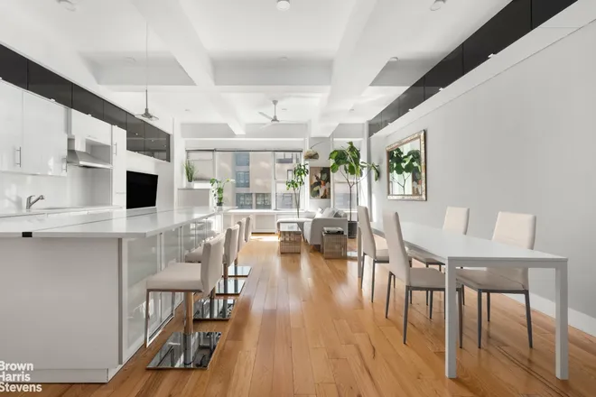 315 7th Avenue #3D, New York, NY 10001
