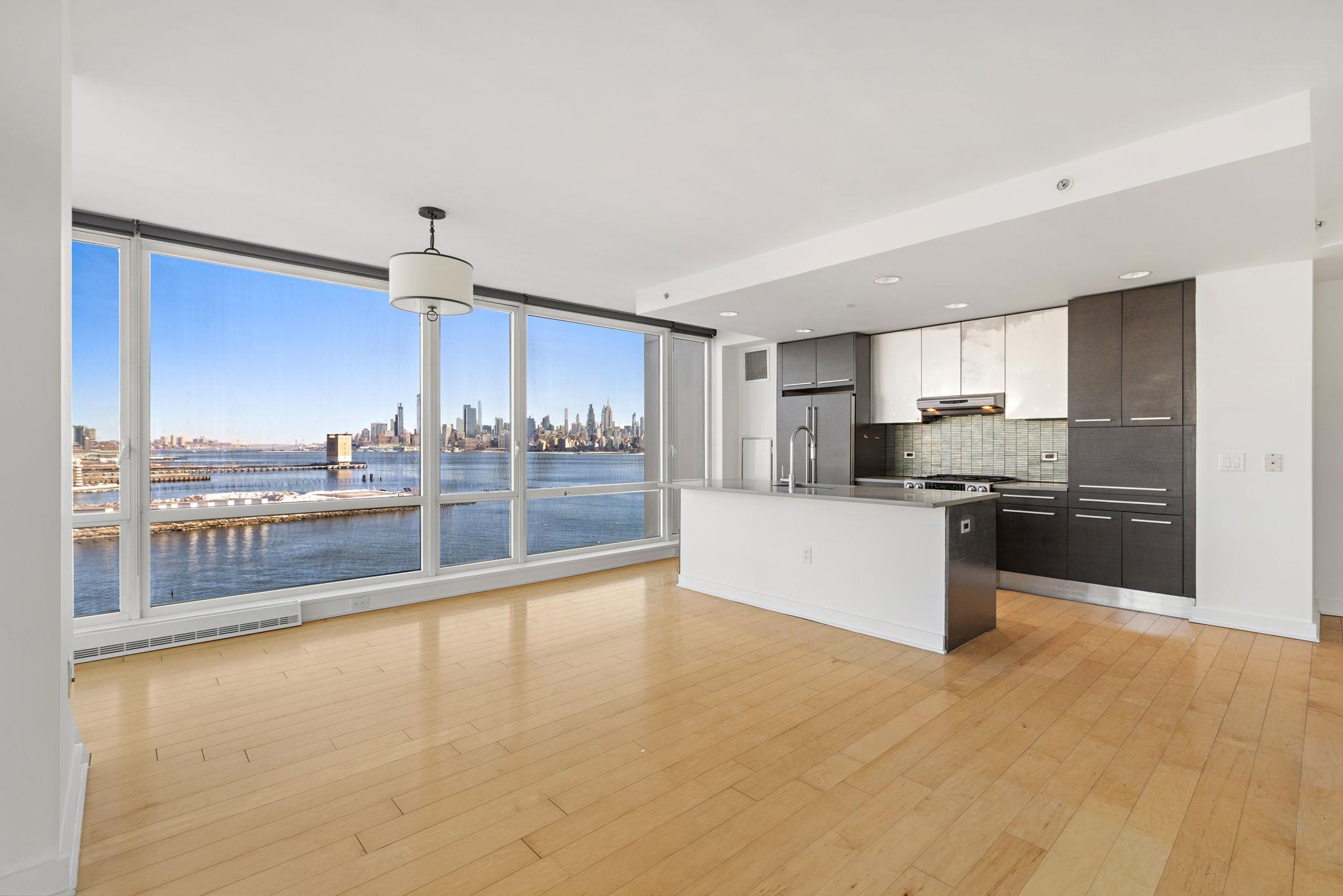 2 2nd Street, Jersey City, JC Downtown, NJ 07302 - Property photo 5 of 33
