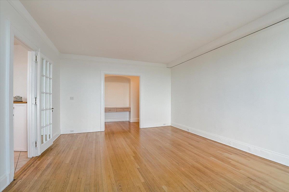 2600 JOHN F KENNEDY Boulevard, Jersey City, JC Journal Square, NJ 07306 - Property photo 3 of 28