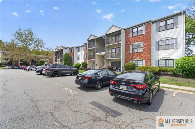 343 Lancaster Court #D, Society Hill/Piscataway, NJ 08854
