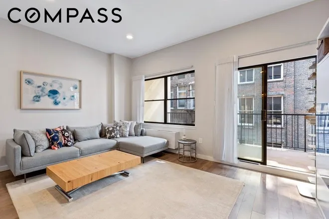 35 East 10th Street #5E, New York, NY 10003