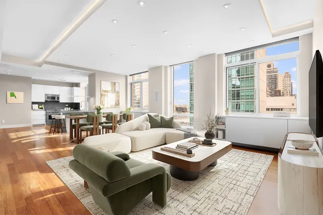212 East 57th Street #21A, New York, NY 10022