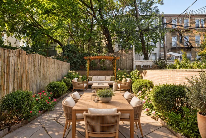 72 STEUBEN Street #1B, Brooklyn, NY 11205