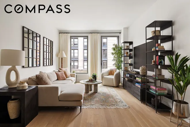 540 6th Avenue #6E, New York, NY 10011