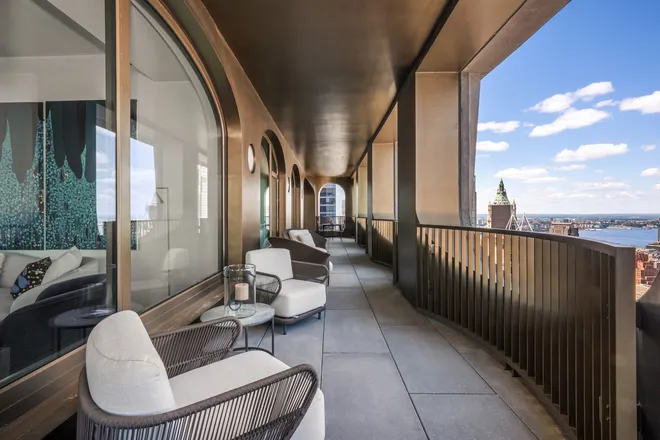 130 WILLIAM Street #PH62A, New York, NY 10038