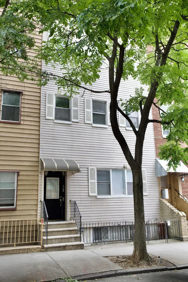 427 Humboldt Street, Brooklyn, NY 11211