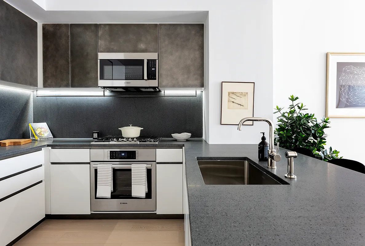 11 Hoyt Street #55K, Downtown Brooklyn, Brooklyn, NY 11201 - Property photo 3 of 13