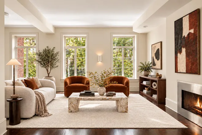 32 East 22nd Street #UPPER-PARLOR, New York, NY 10010