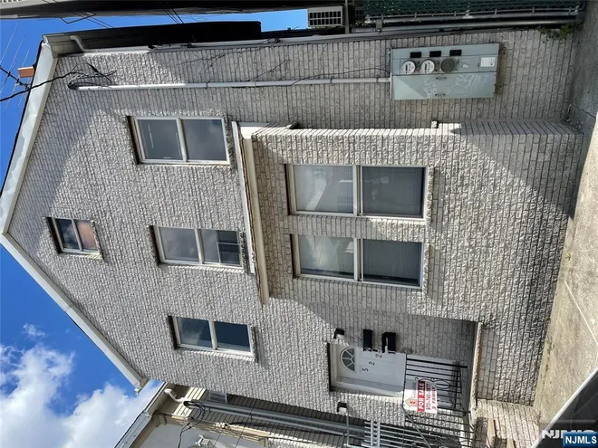 522 Mulberry, Newark, NJ 07114