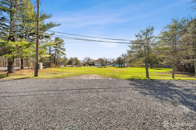 1815 Englishtown Road, Soden Lane, NJ 08857