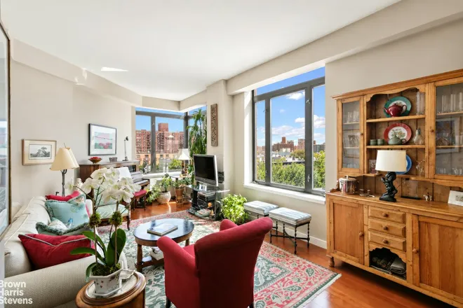 380 LENOX Avenue #8A, New York, NY 10027