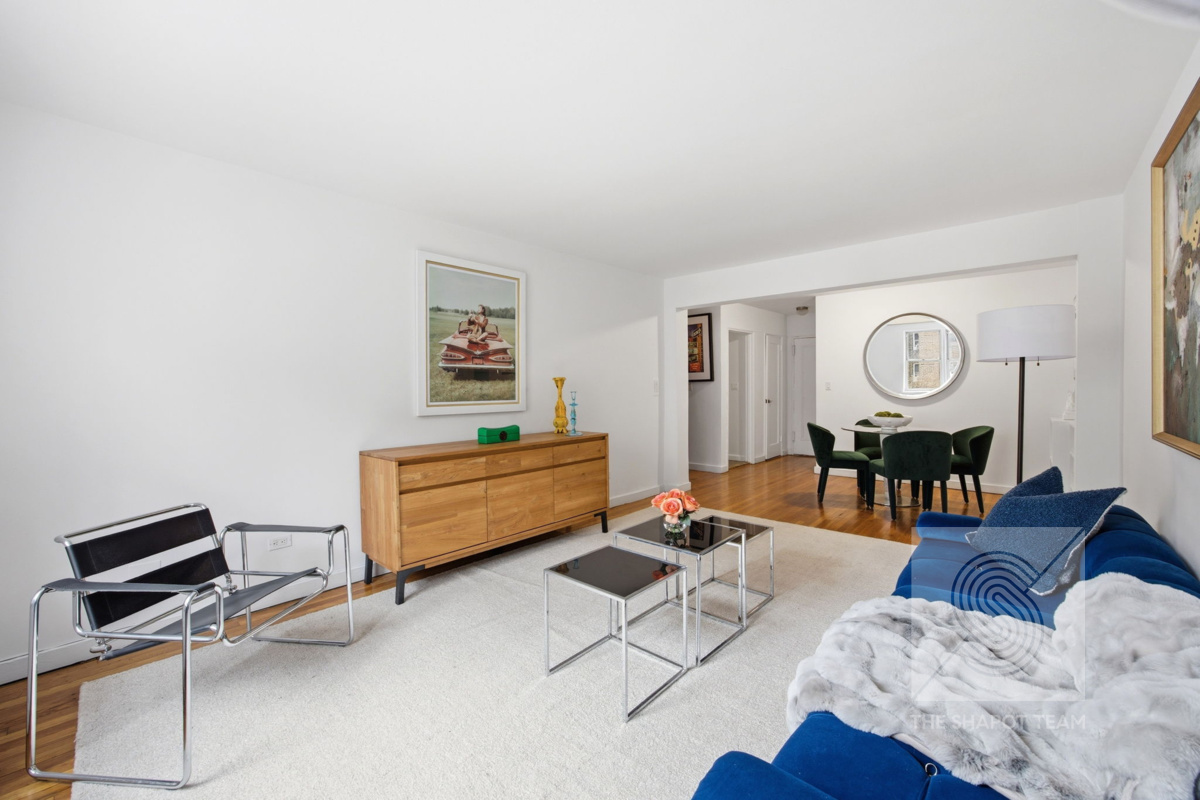 153 Bennett Avenue #3E, Hudson Heights, Manhattan, NY 10040 - Main property photo