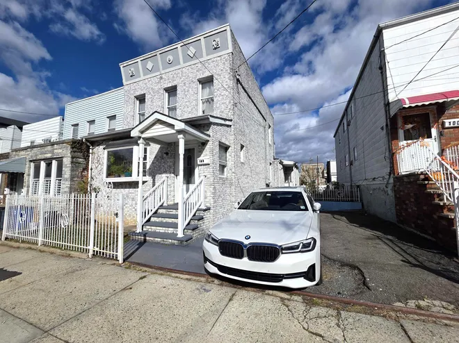 102 CLENDENNY Avenue, JC, West Bergen, NJ 07304