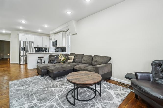 244 CLINTON Avenue, Jersey City, JC West Bergen, NJ 07304 - Property photo 4 of 9