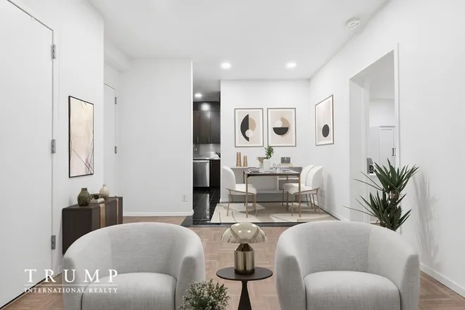 100 Central Park #7-E, New York, NY 10019