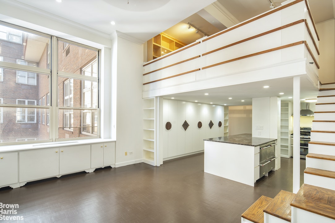 120 East 87th Street #R18H, Carnegie Hill, Manhattan, NY 10128 - Property photo 4 of 13