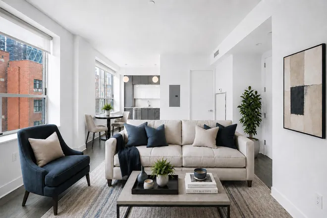 416 West 52nd Street #500, New York, NY 10019