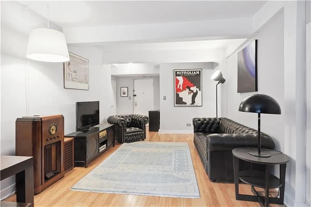 9411 Shore Road #LF, Bay Ridge, Brooklyn, NY 11209 - Property photo 3 of 19