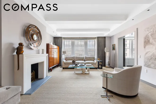 575 Park Avenue #902, New York, NY 10065