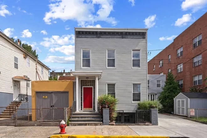 522 26th Street, Union City, NJ 07087
