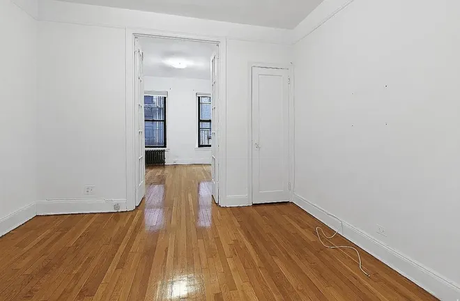 207 East 88th Street #2-C, New York, NY 10128