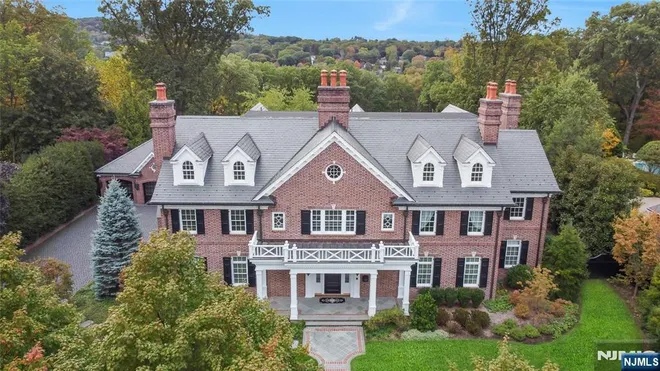 480 Knollwood, Ridgewood, NJ 07450