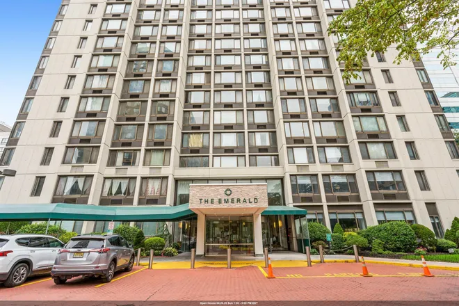 45 RIVER Drive SOUTH, JC, Downtown, NJ 07310