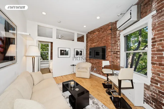 77 PERRY Street #5D, New York, NY 10014