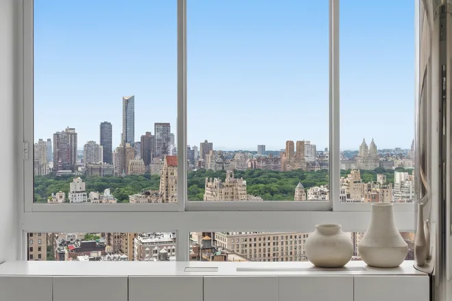 167 East 61st Street #34D, New York, NY 10065