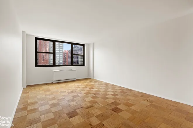 340 East 93rd Street #22J, New York, NY 10128