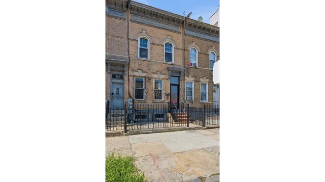 326 IRVING Avenue, Brooklyn, NY 11237