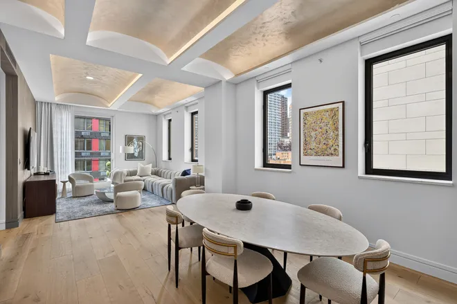 305 East 61st Street #702, New York, NY 10065