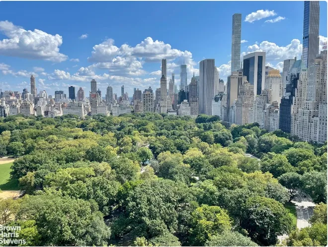 25 CENTRAL Park #26J, New York, NY 10023