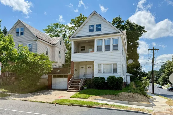 32 Suydam Street, New Brunswick 1st Ward, NJ 08901