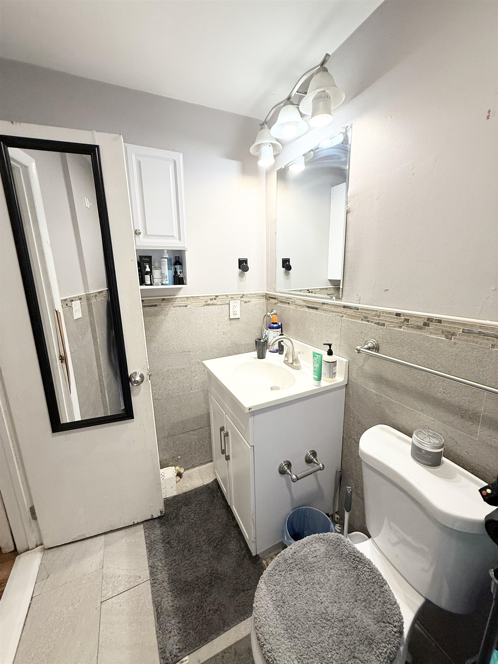 171 OLD BERGEN Road, Jersey City, JC Greenville, NJ 07305 - Property photo 5 of 5