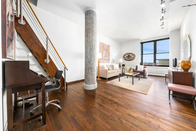 250 MERCER Street #B1602, New York, NY 10012