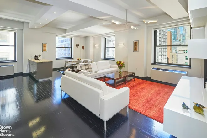20 PINE Street #1213, New York, NY 10005
