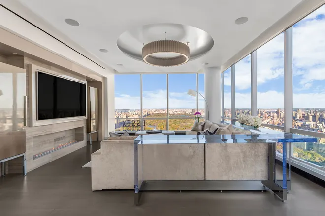 157 West 57th Street #53B, New York, NY 10019