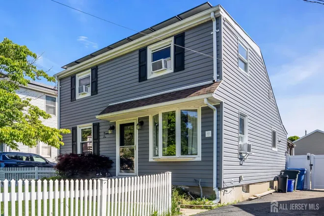 26 Sidney Avenue, Clyne Manor Sec 01, NJ 08884