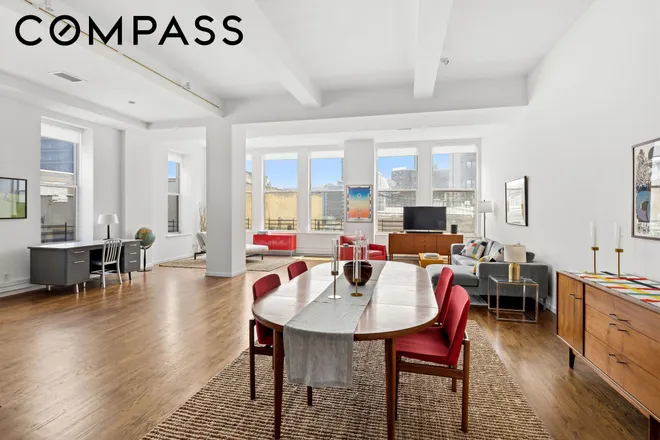 175 East Broadway #5D, New York, NY 10002