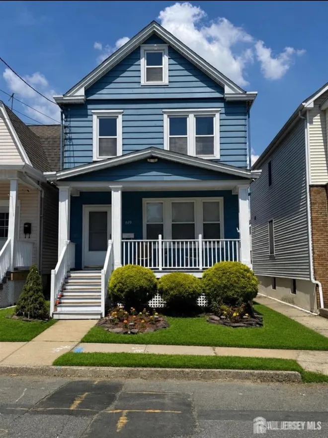 619 Lee Street, Kennedale Park, NJ 08861