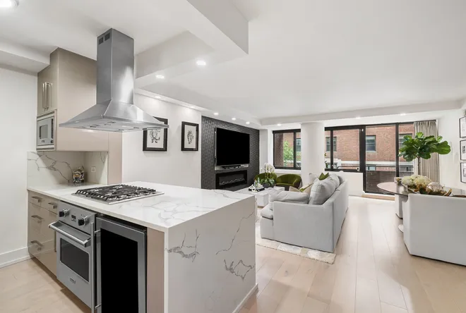 211 Madison Avenue #4-B, New York, NY 10016