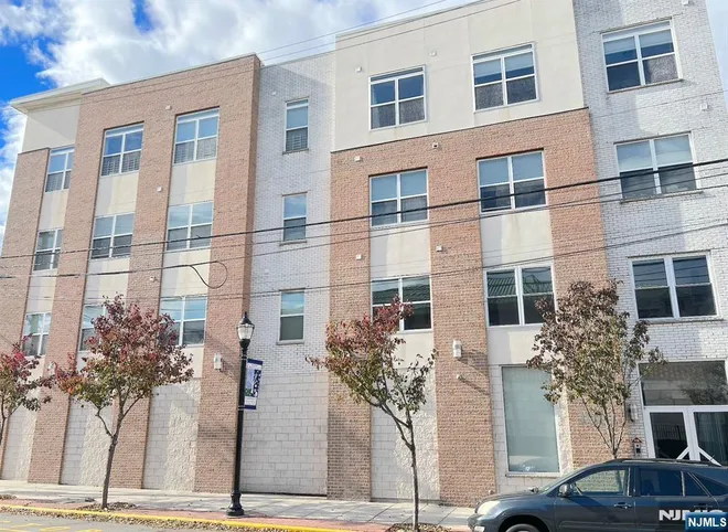 1901 Summit #301, Union City, NJ 07087