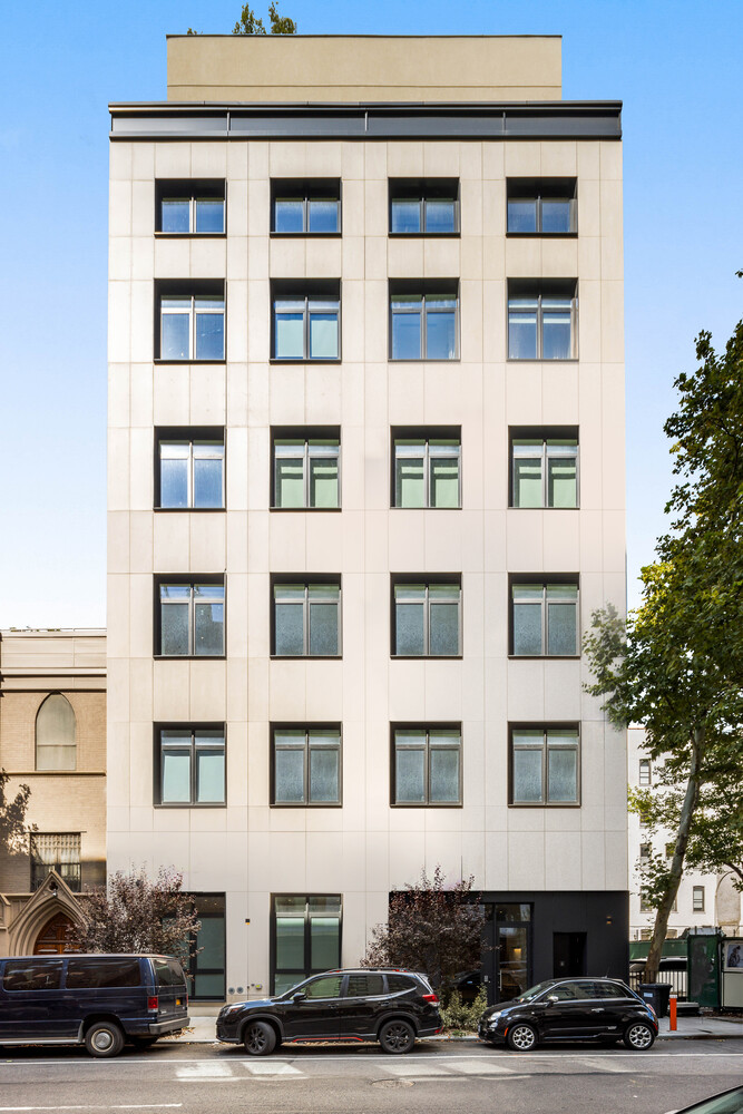 435 West 19th Street #3D, Chelsea, Manhattan, NY 10011 - Property photo 5 of 9