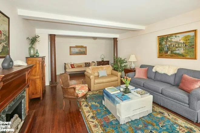 210 East 73rd Street #1E, New York, NY 10021