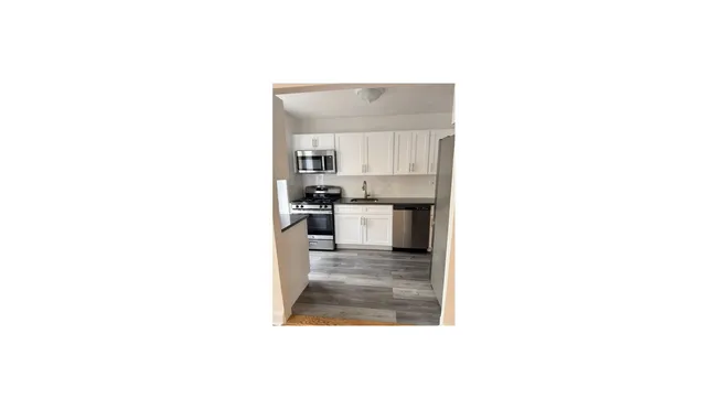 282 East 35th Street #2P, Brooklyn, NY 11203