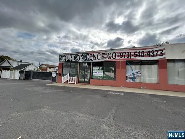 296 Us Highway 46, Elmwood Park, NJ 07407