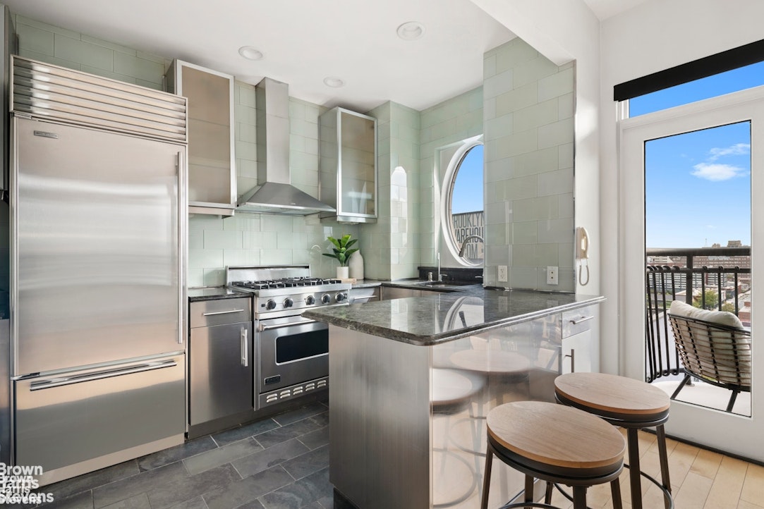 189 BRIDGE Street #10A, Downtown Brooklyn, Brooklyn, NY 11201 - Property photo 4 of 9