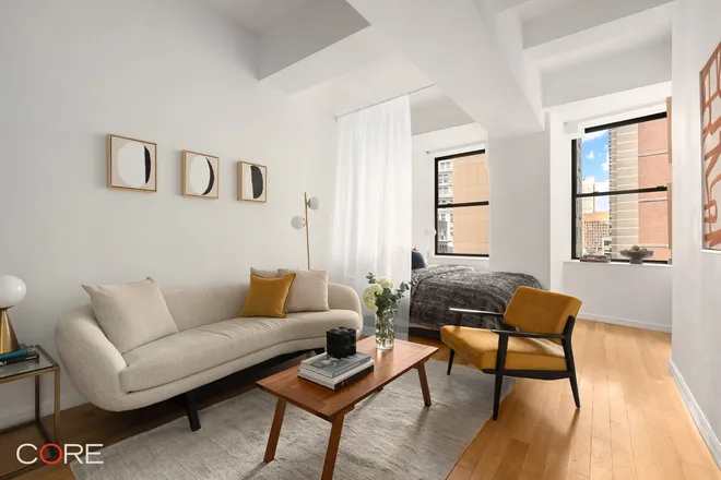 99 John Street #902, New York, NY 10038