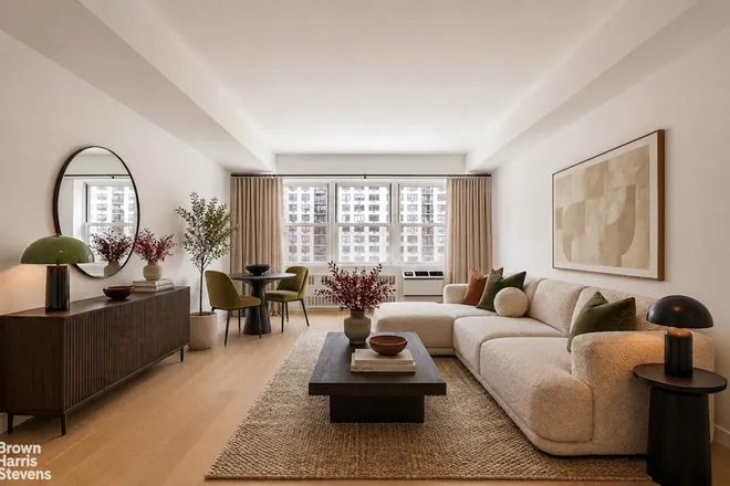 120 East 36th Street #10H, New York, NY 10016